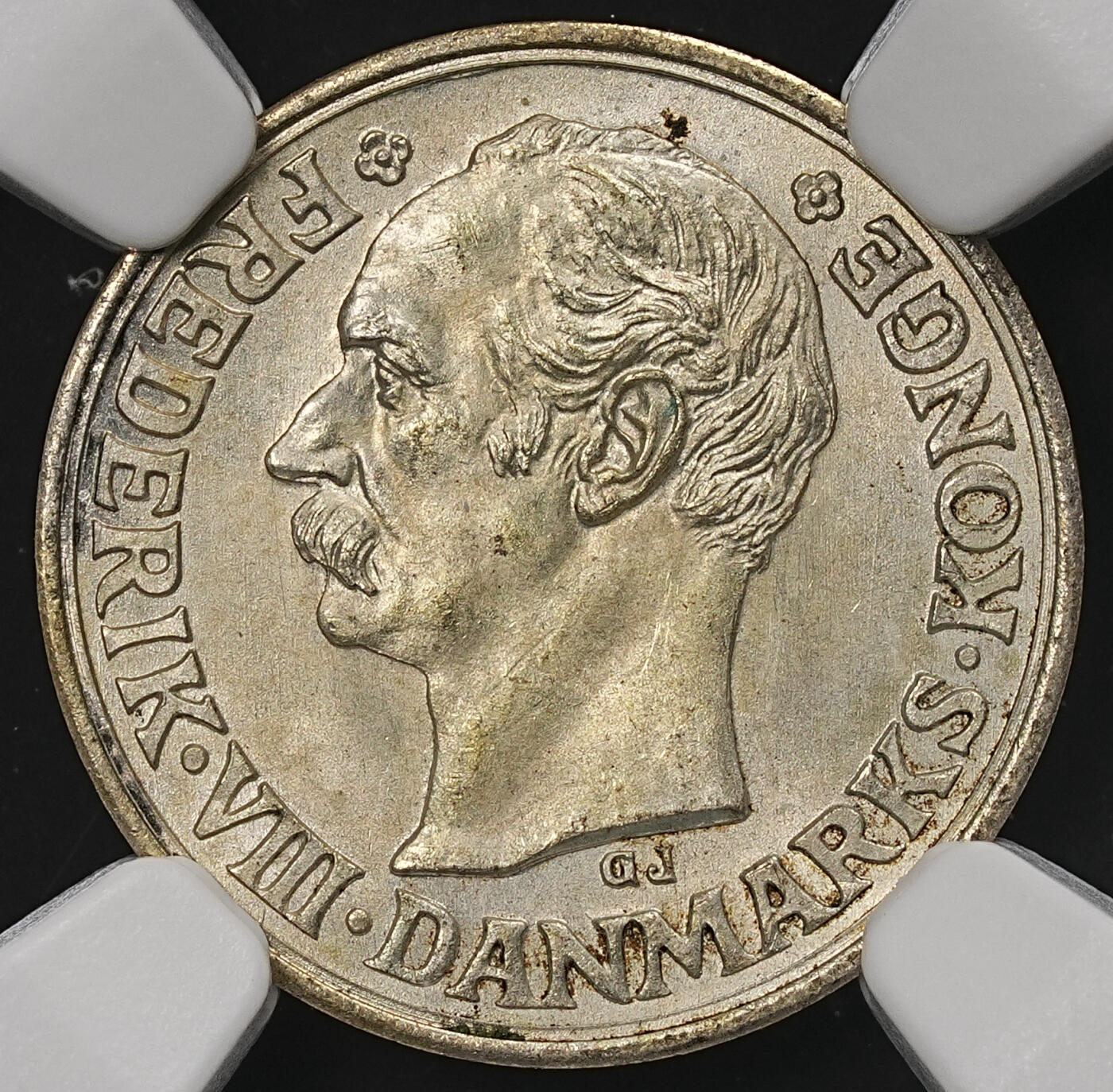 修遠堂世界钱币第110期 NGC MS65  1907年丹麦10欧尔银币