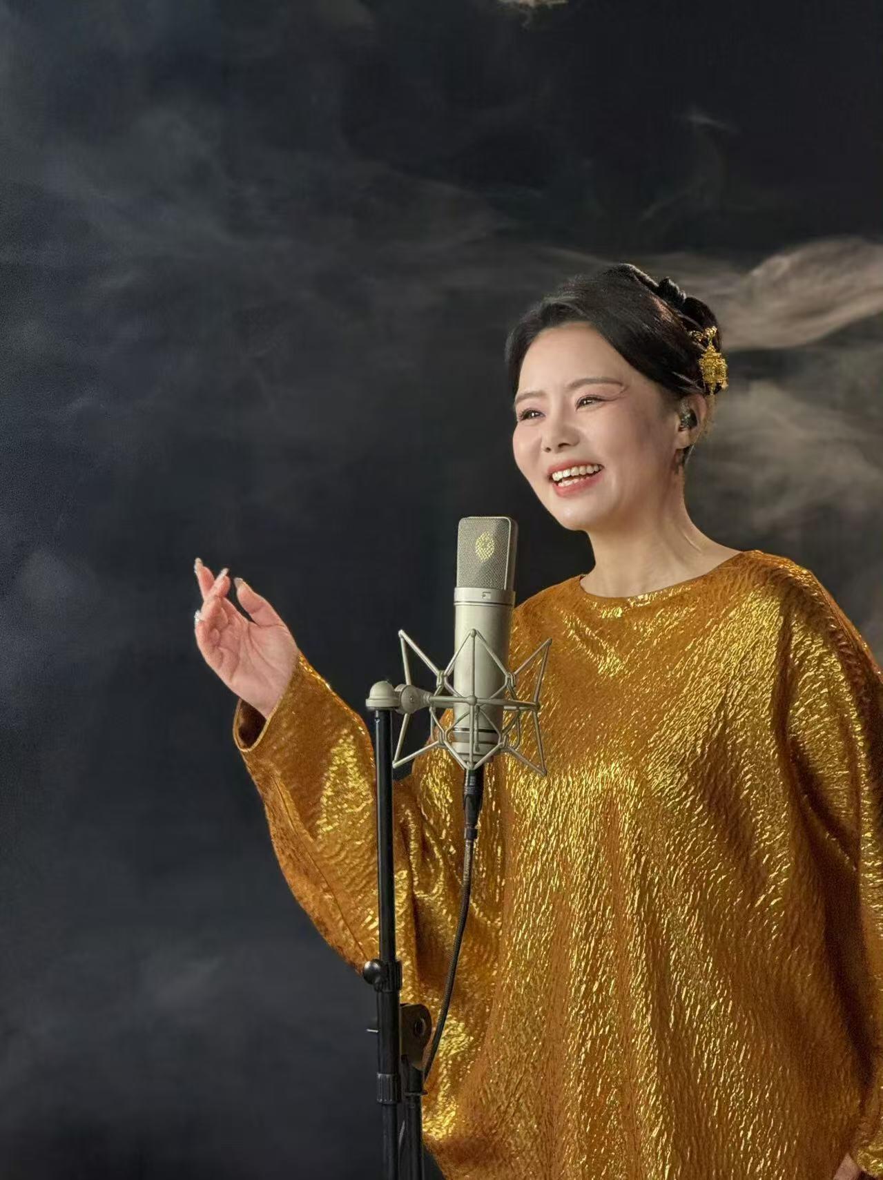 零元拍：龚琳娜老师亲笔签名禅意莲花香插套装！