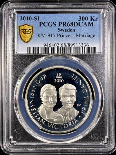 【雨安】【直播拍卖】【第0131期-评级币章】2026-04-04 周六 19:30 (金价1060, 银价18.08)  - [评级现代] Sweden 瑞典 300克朗 2010年 王子婚礼 PCGS-PR68DCAM 精制币