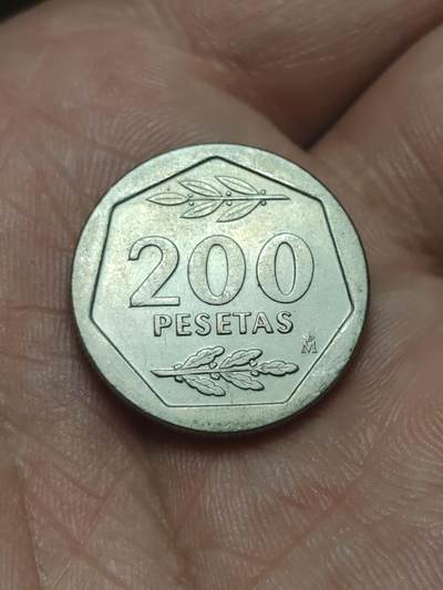 2026年第四十场(总第二百零九场）外国好品散币场(免佣金) - 西班牙🇪🇸1986年200比塞塔(胡安·卡洛斯一世第一版，首发年仅发行3年)