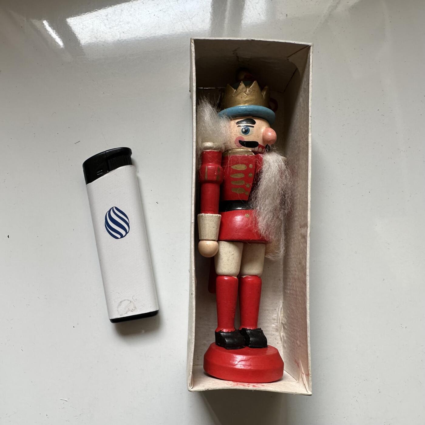 🌹外币初藏🌹🐯2026年第37场   每周二四六晚8️⃣点 接代拍 胡桃夹子士兵 木质玩偶