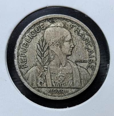 外国优质银币克朗币纪念章，每周六晚九点倒数截拍，满百包邮可寄存，持续收拍 - 法属印度支那1939 年20 分镍币，正面为法兰西共和国女神像，背面是稻穗图案，是法国殖民越南时期的流通货币，见证了法属殖民史与东南亚货币文化。