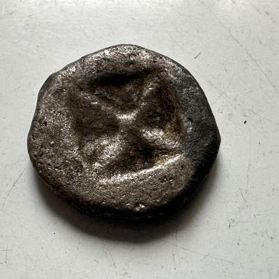 🌹外币初藏🌹🐯2026年第37场   每周二四六晚8️⃣点 接代拍 - 公元7-13世纪 三佛齐十字星打制银币 a