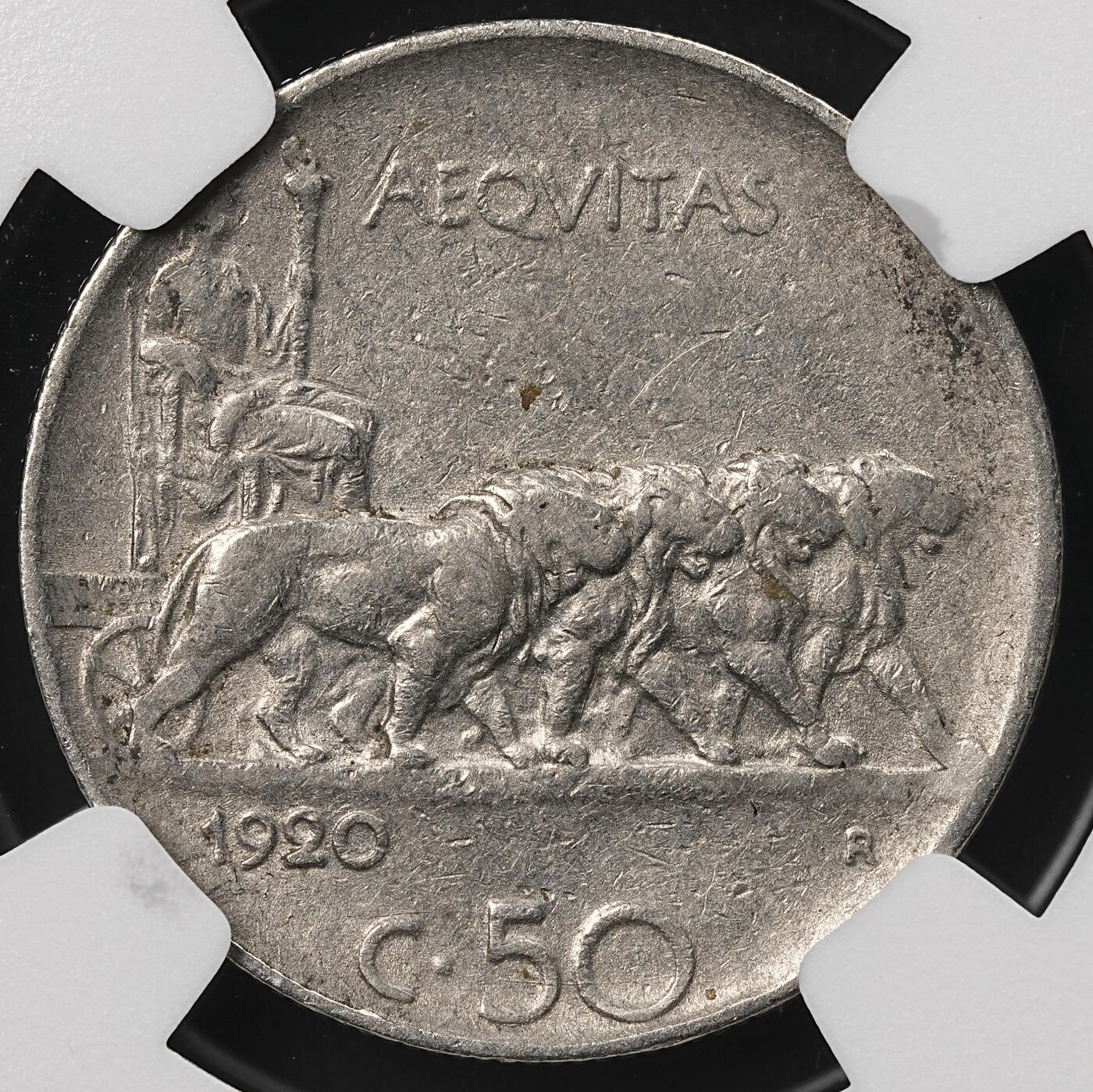 修遠堂世界钱币第110期 NGC XF40 1920年意大利50分，稀少齿边版