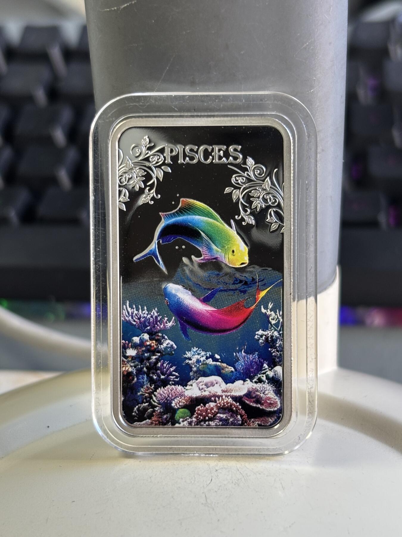 第196期拍卖 库克2014十二星座系列双鱼座彩色长方形精制银币20克，999银，发行5000枚