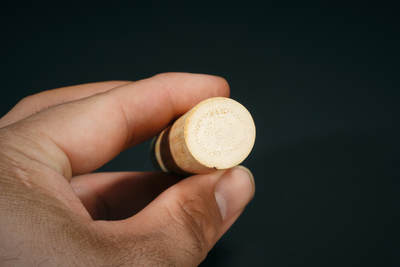 上海都达杂项专场103【全场包邮】  实心玉竹心经手把件80-69