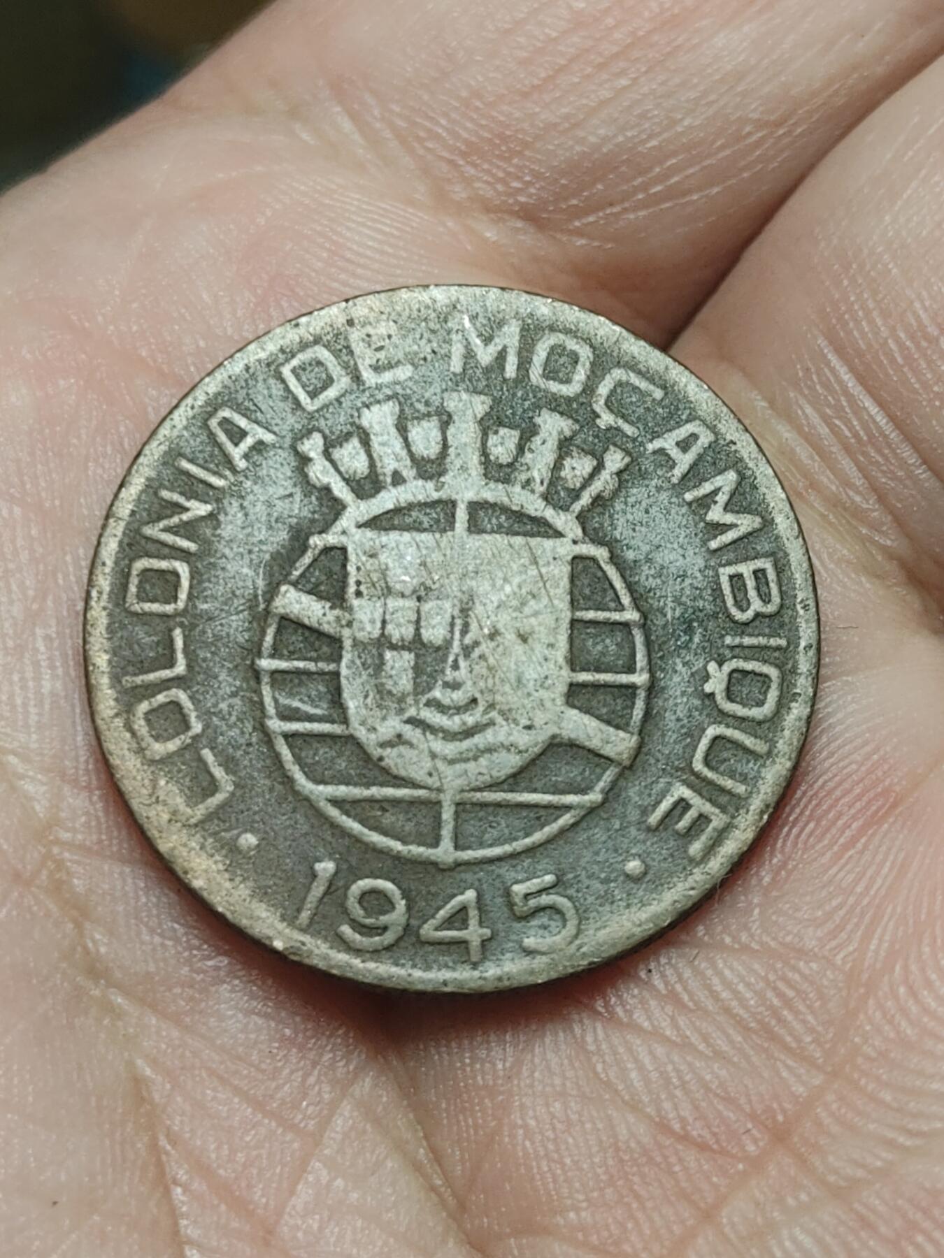 2026年第四十场(总第二百零九场）外国好品散币场(免佣金) 葡属莫桑比克1945单年份1埃斯库多(第二套第一版)