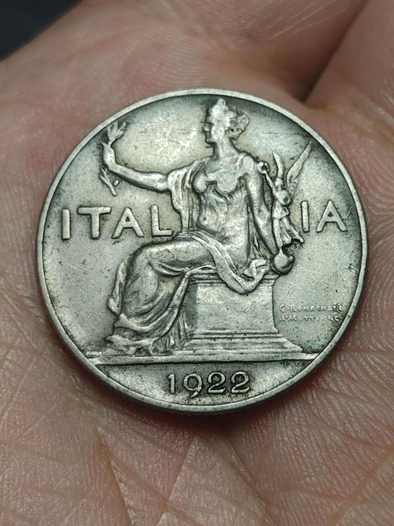 2026年第四十场(总第二百零九场）外国好品散币场(免佣金) 意大利王国1922年1里拉(维托里奥·埃马努埃莱三世第三版，R标罗马造，首发年)