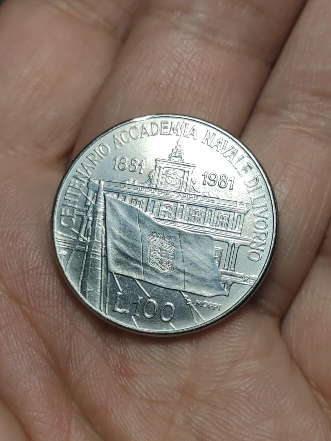 2026年第四十场(总第二百零九场）外国好品散币场(免佣金) 意大利🇮🇹1981单年份100里拉(利沃诺海军学院成立100周年纪念币)