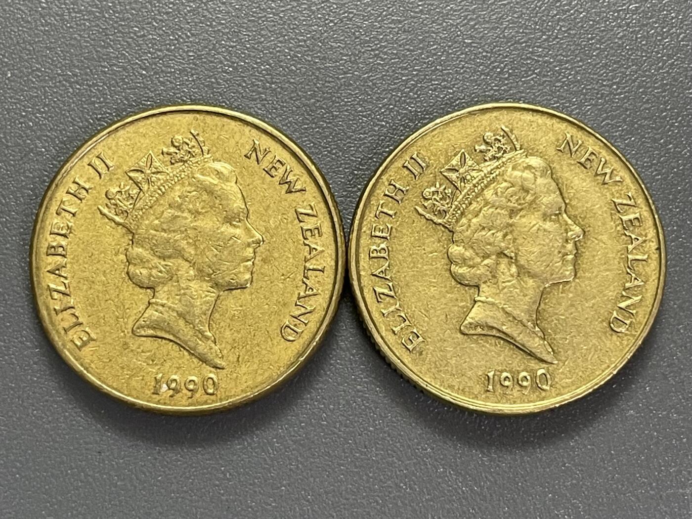 回流0405 新西兰1990年1新元两枚 几维鸟