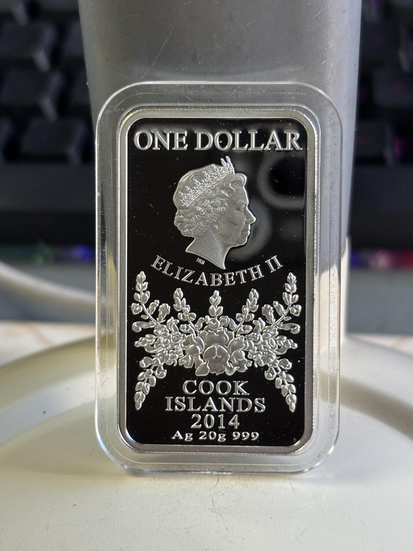 第196期拍卖 库克2014十二星座系列双鱼座彩色长方形精制银币20克，999银，发行5000枚