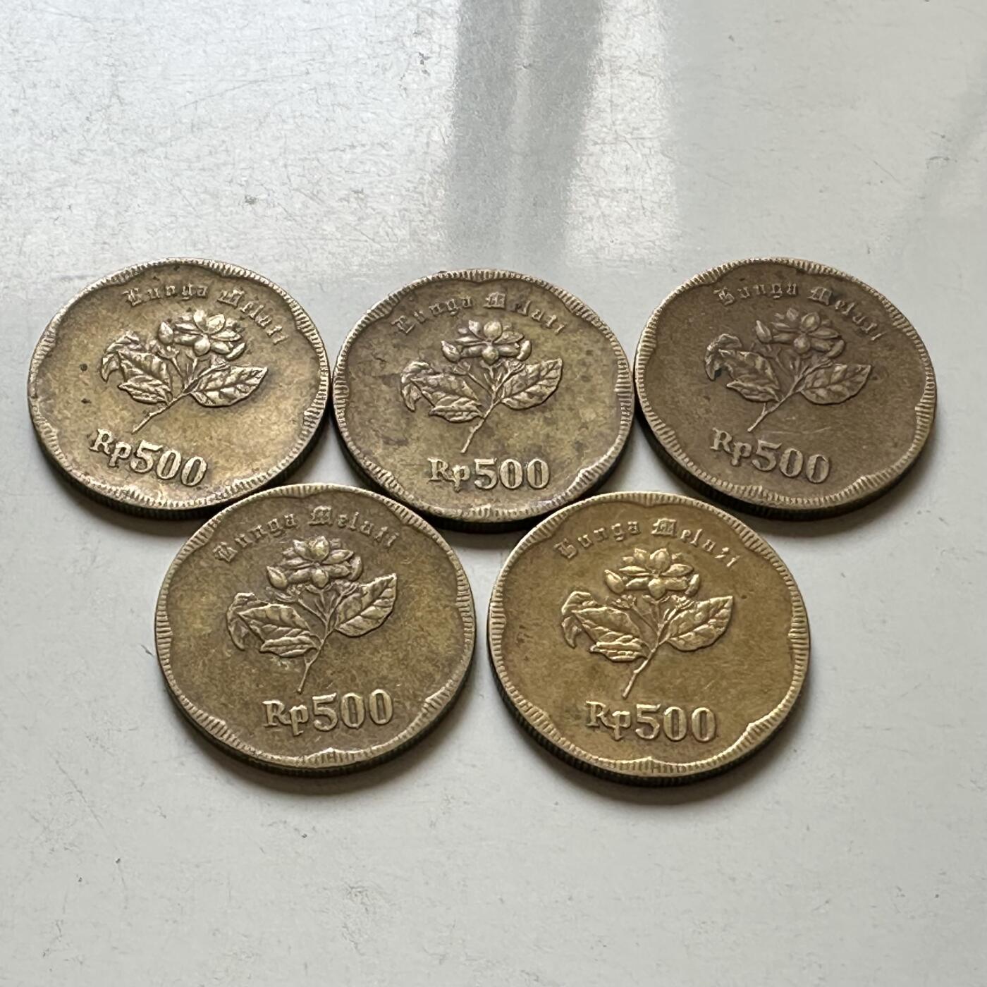 🌹外币初藏🌹🐯2026年第37场   每周二四六晚8️⃣点 接代拍 印尼1992年500卢比 五枚