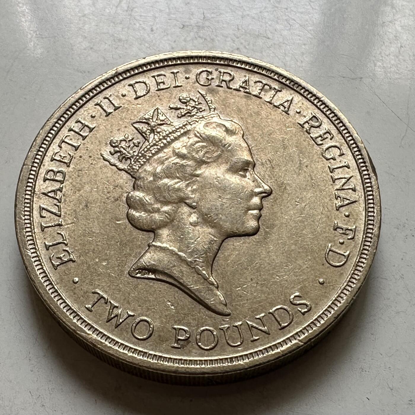 🌹外币初藏🌹🐯2026年第37场   每周二四六晚8️⃣点 接代拍 英国1986年两英镑纪念币