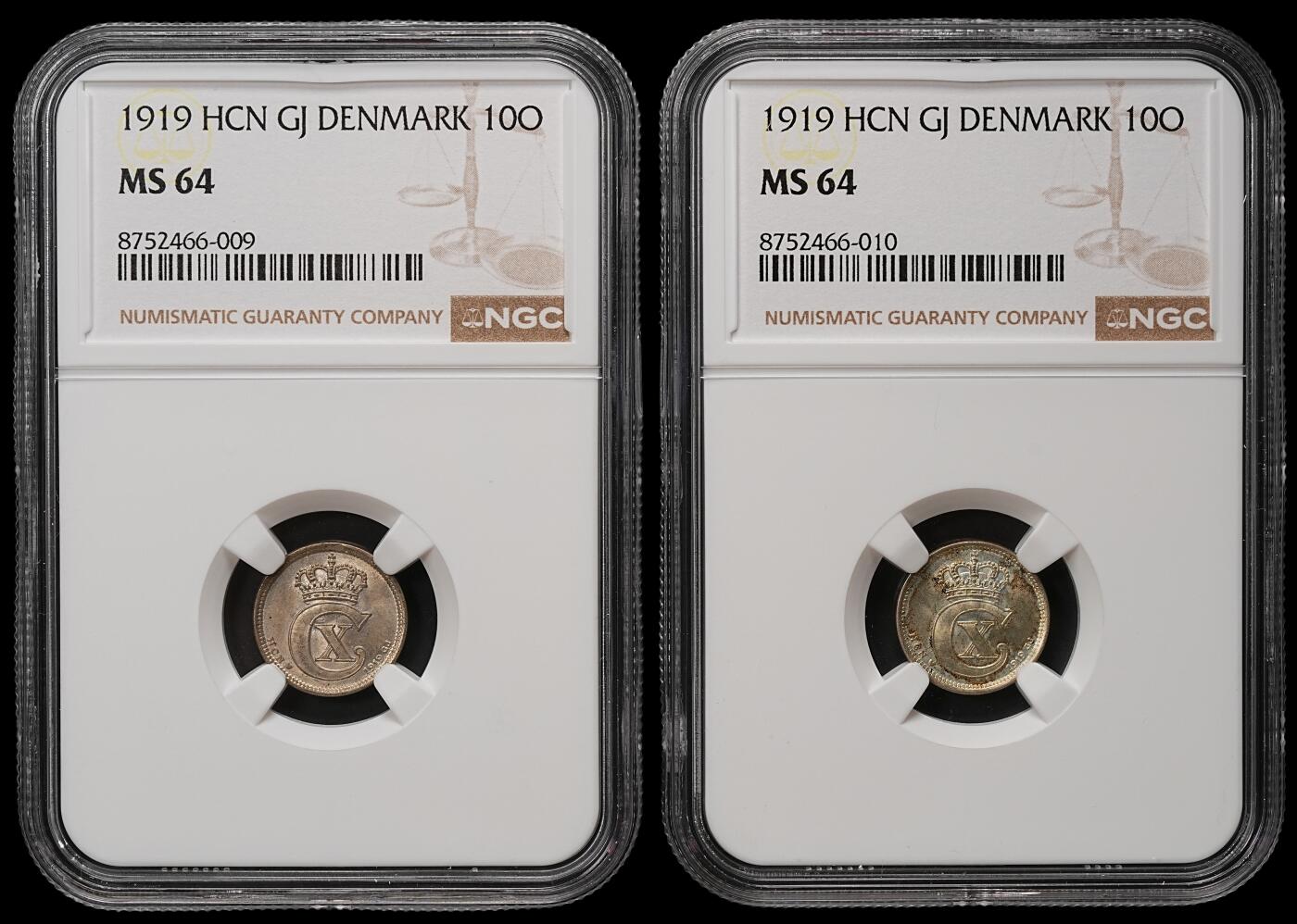 修遠堂世界钱币第110期 NGC评级  1919年丹麦10欧尔银币两枚