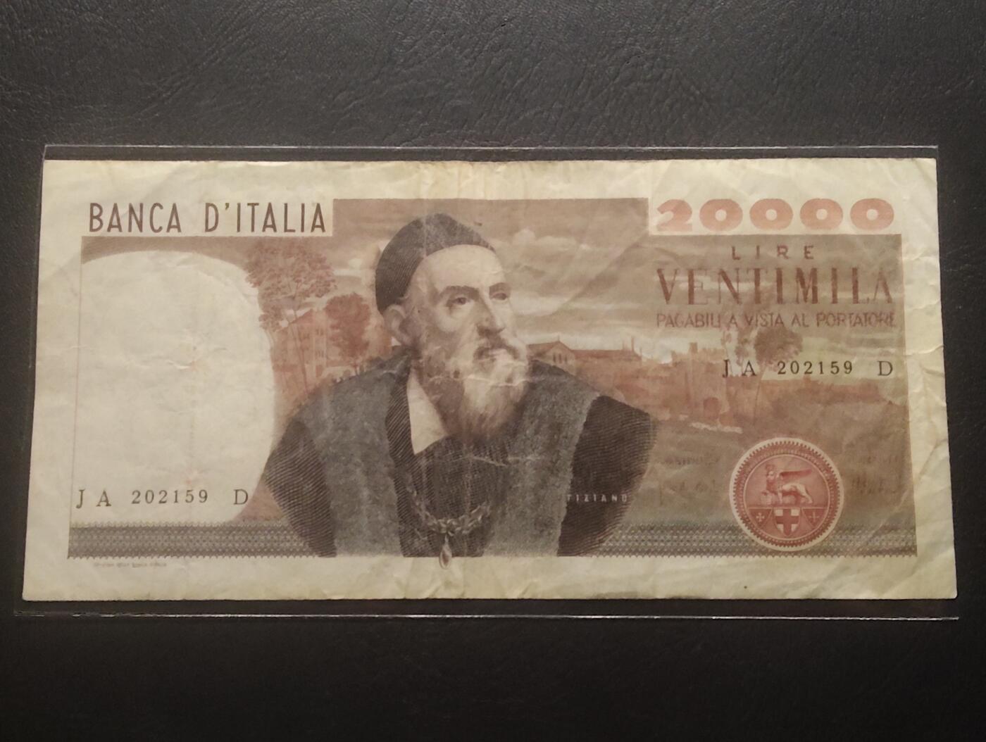 2026四月第一期，总222期 意大利1975年20000里拉流通品相 画家提香和他的代表作《天上的爱与人间的爱》