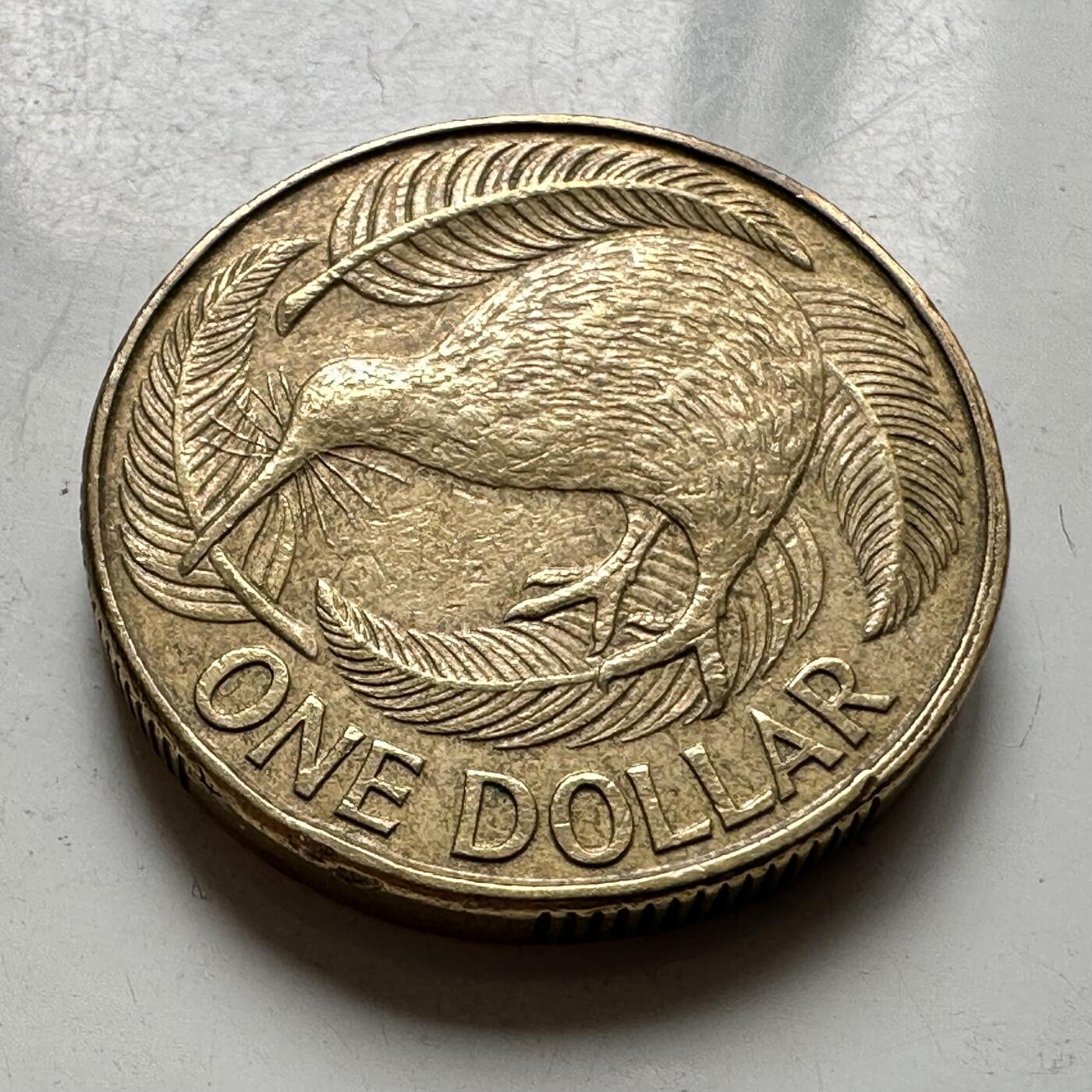 🌹外币初藏🌹🐯2026年第37场   每周二四六晚8️⃣点 接代拍 新西兰1990年¥1