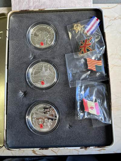 第196期拍卖 - 泽西根西奥尔德尼2004年诺曼底登陆纪念银币3枚套，925银，28.28克*3，发行25000套，有氧化