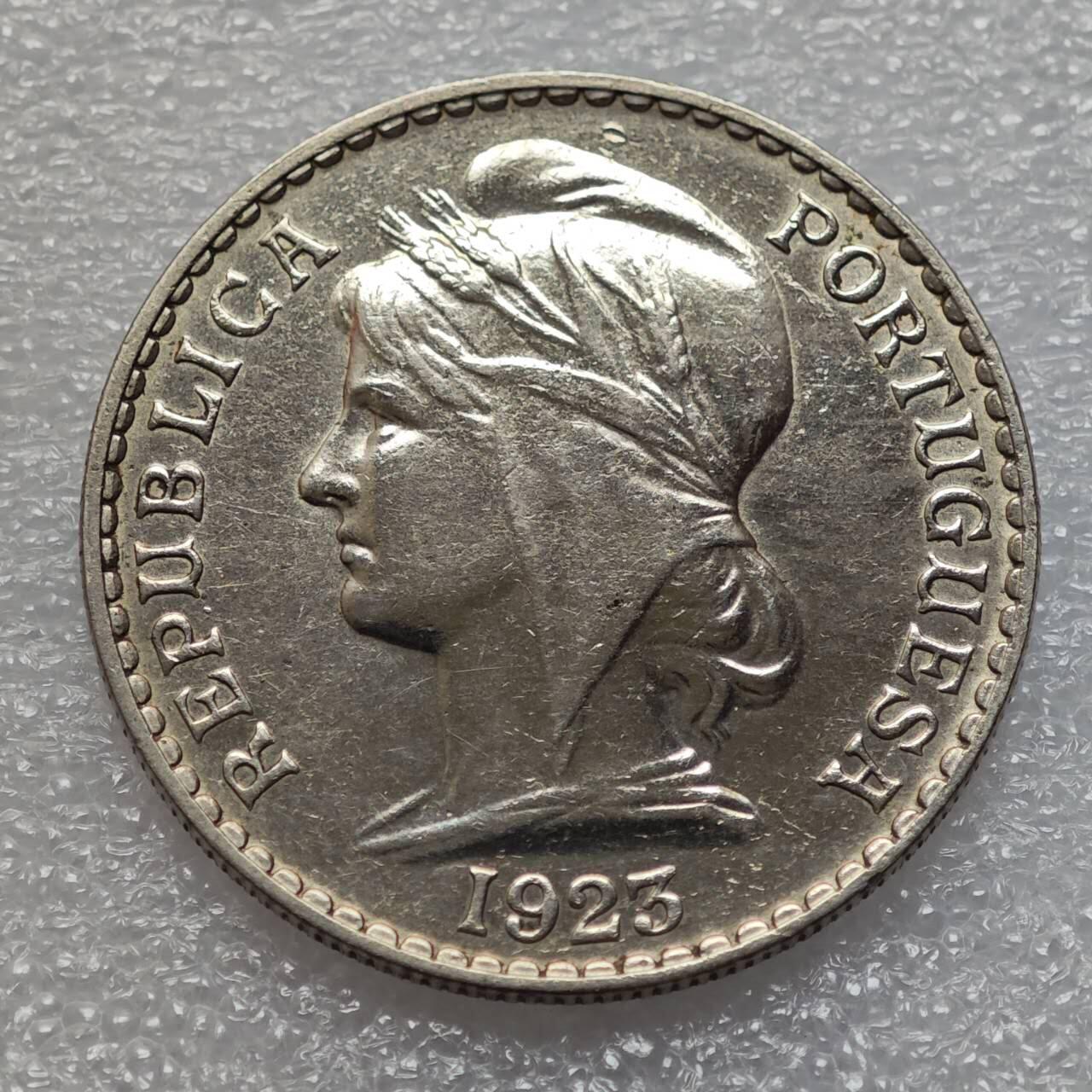  【淘币小摊】限时拍第八百九十二拍   教皇国塞舌尔加纳危地马拉场    每周一统一发货 安哥拉1923年50分纯镍币 km65