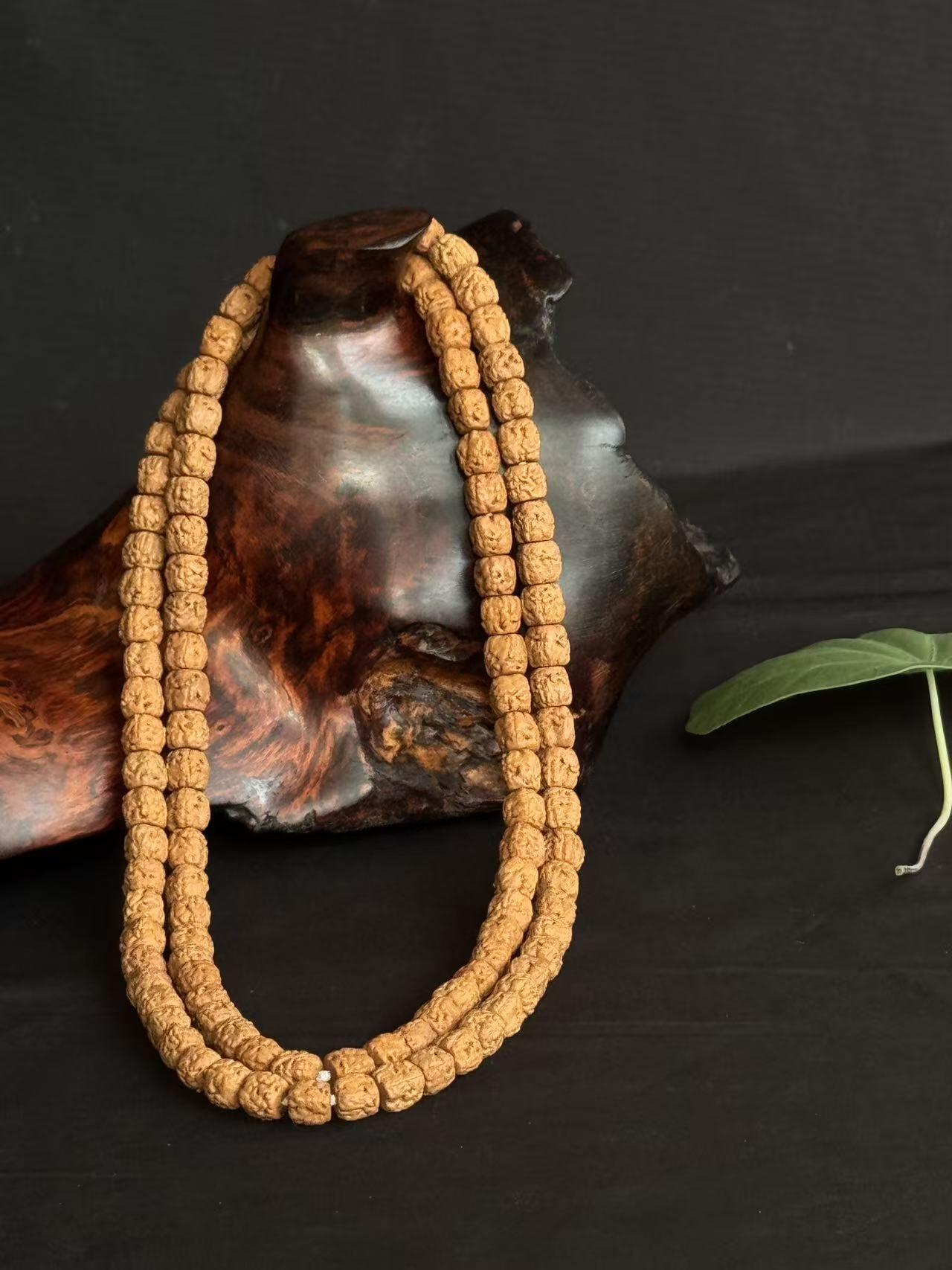 零元拍：龙切 五爪金龙小佛手长串6.5 MM左右，非常容易变红，坊间人称三日红，很容易有盘玩成就感。