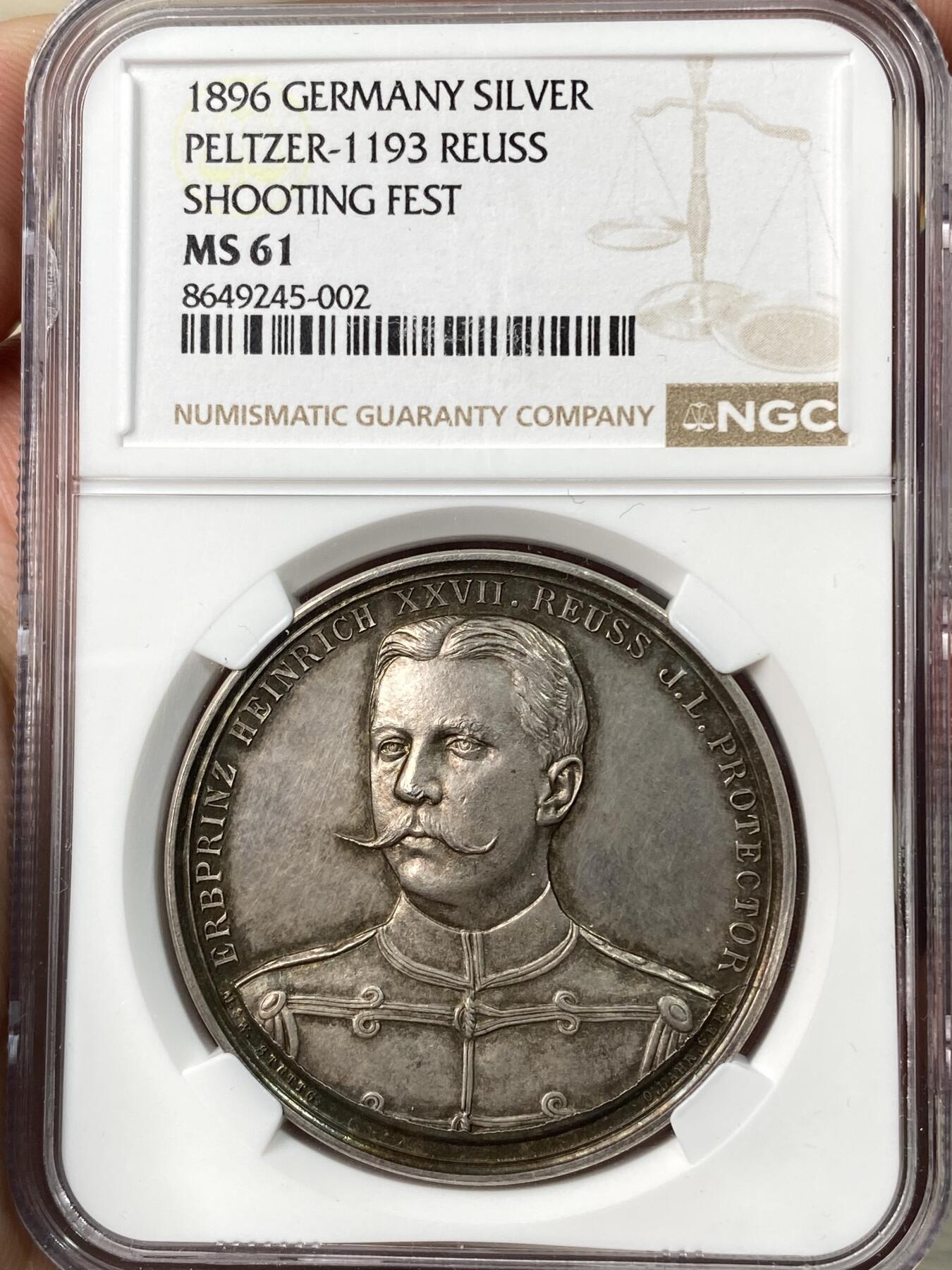 万国钱币拍卖第064期 NGC MS61 1896年德国中部罗伊斯联邦射击节纪念银章 罕见小邦罗伊斯亨利二十七世亲王侧像 背面冷热兵器交替士兵与射击景观图 珍稀品种 常见均为带吊环 