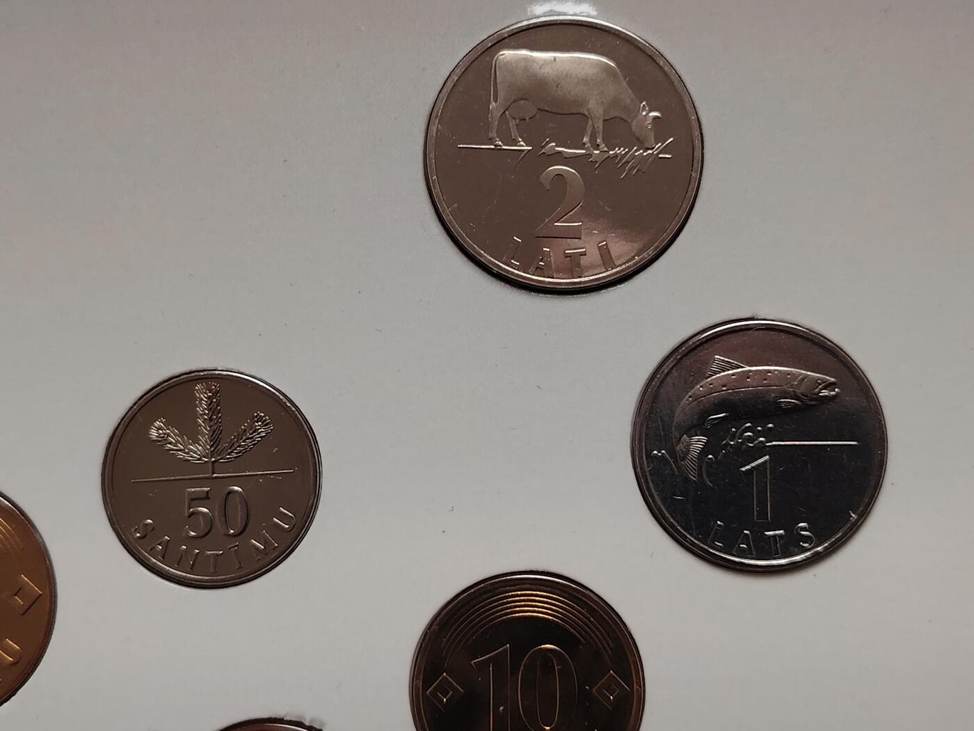 布加迪🐬～世界钱币(上海)🌾第 285 期 /  各国套币和散币