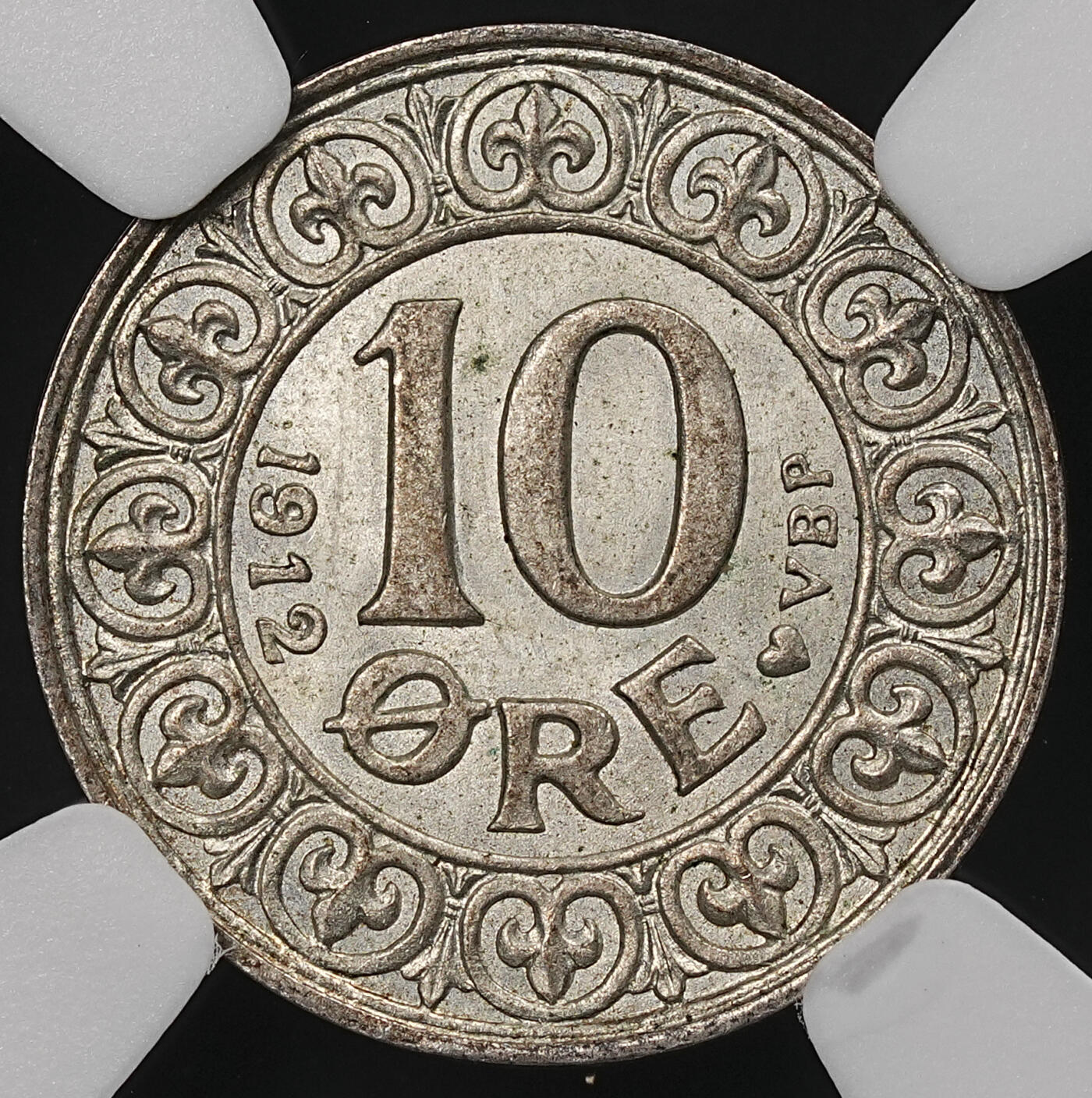 修遠堂世界钱币第110期 NGC MS65 1912年丹麦10欧尔银币