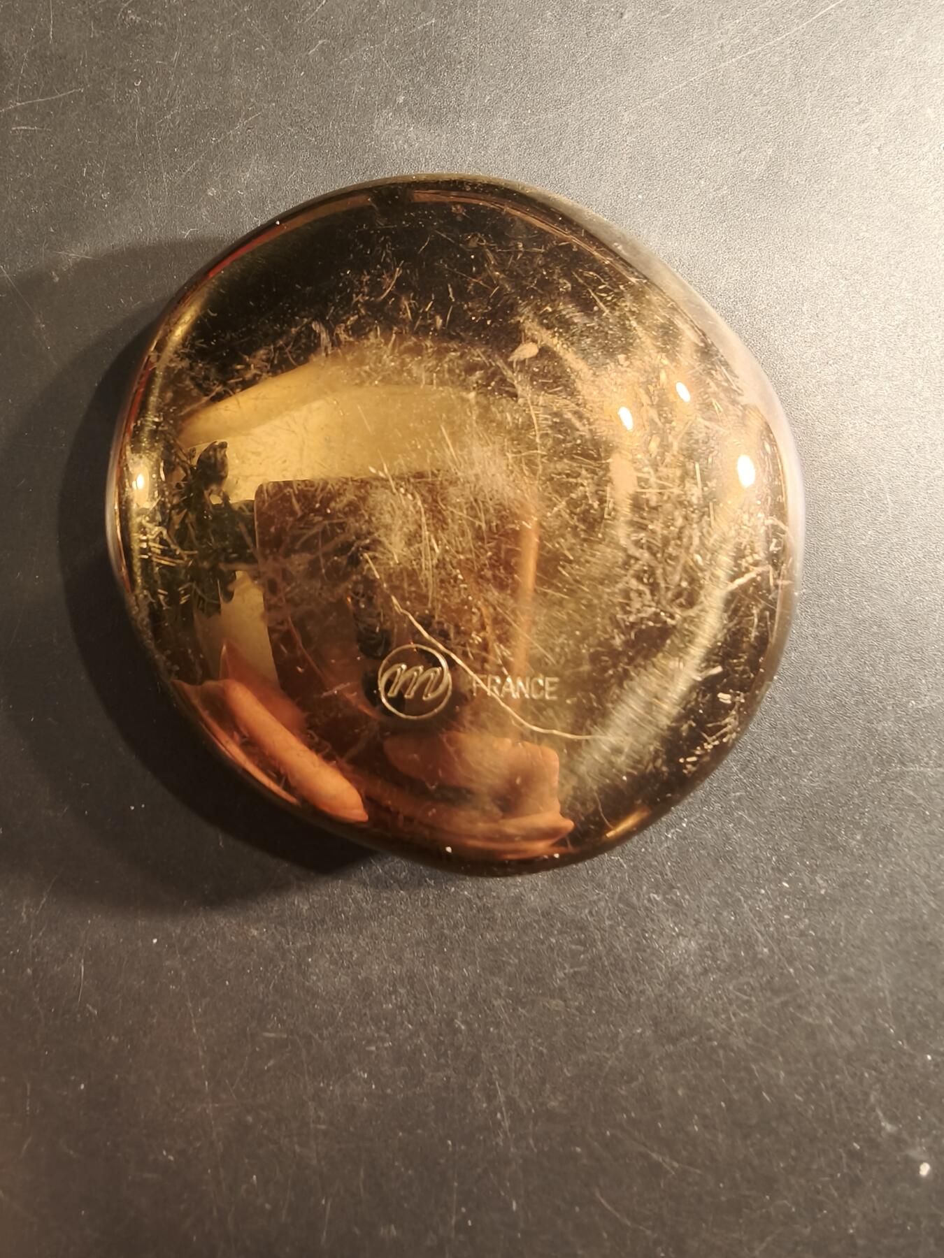 老王徽章第191期 法国抽象风格大铜章     直径70mm    重量392.6g