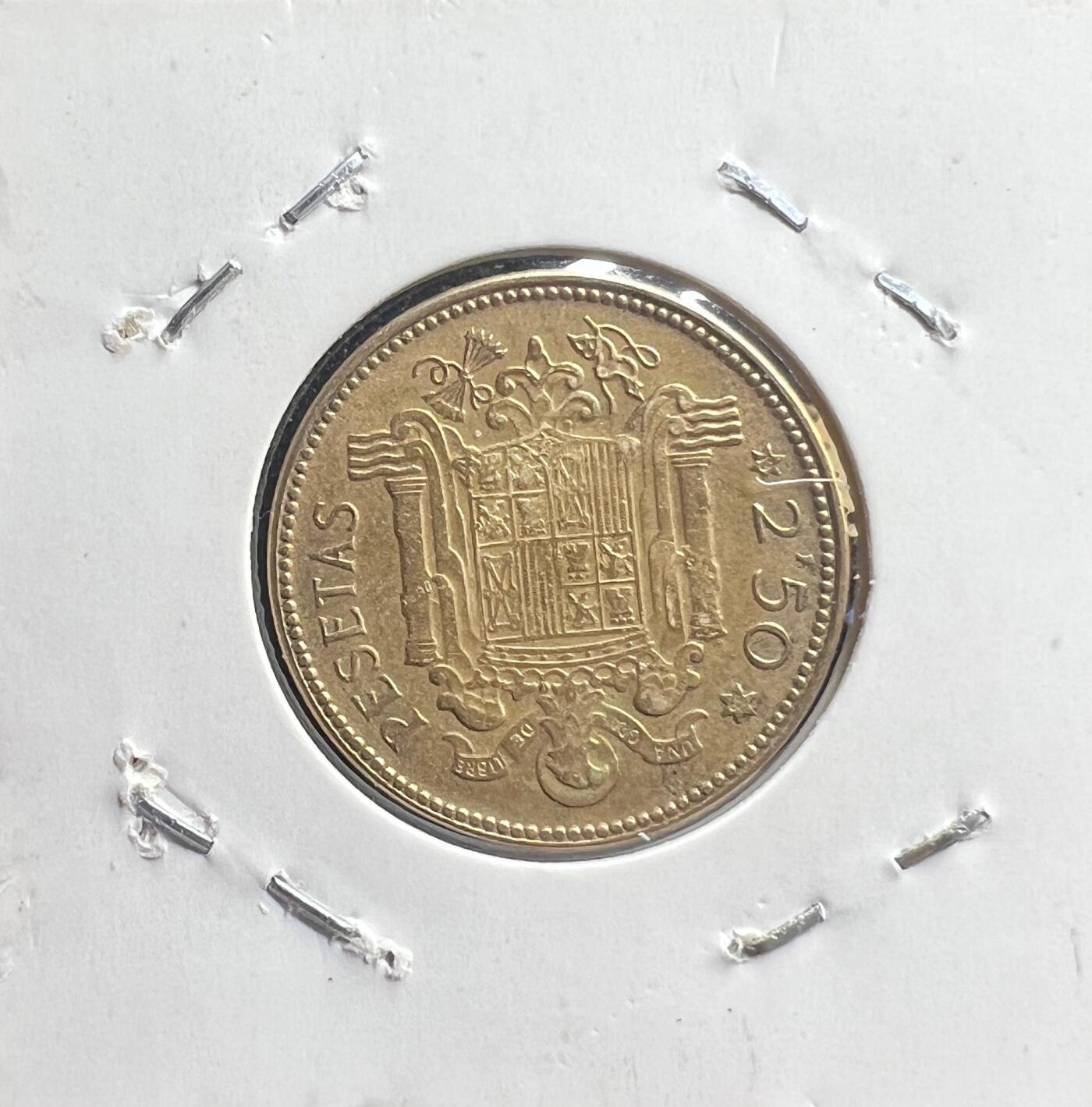 1953 年西班牙佛朗哥时期 2.5 比塞塔黄铜币 独裁时代 欧洲钱币