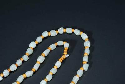 上海都达杂项专场103【全场包邮】  天然和田玉随形项链66-258