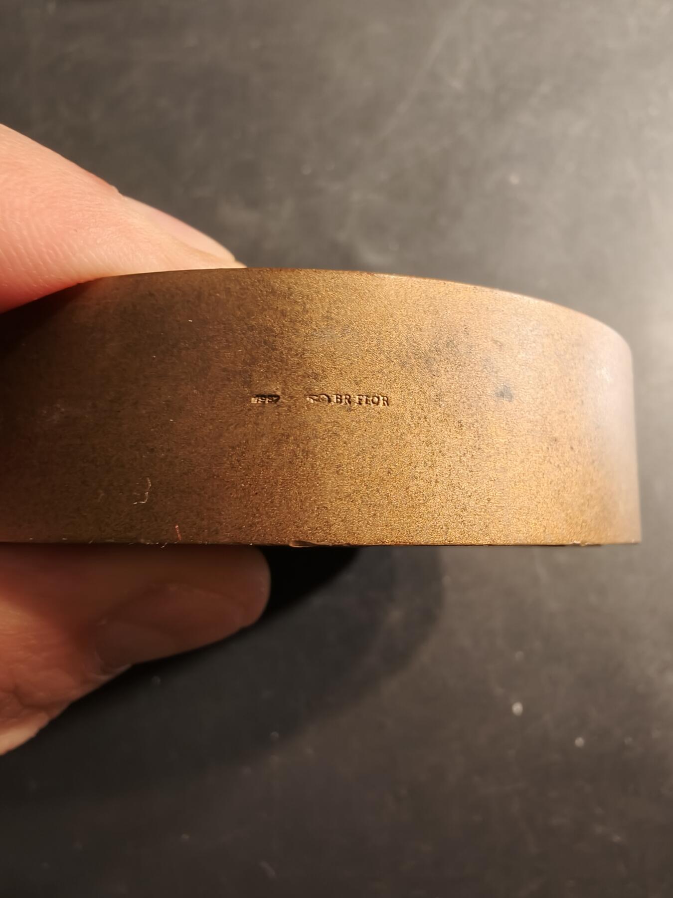 老王徽章第191期 法国HAPADEX化工企业大铜章      直径80mm    重量887.9g