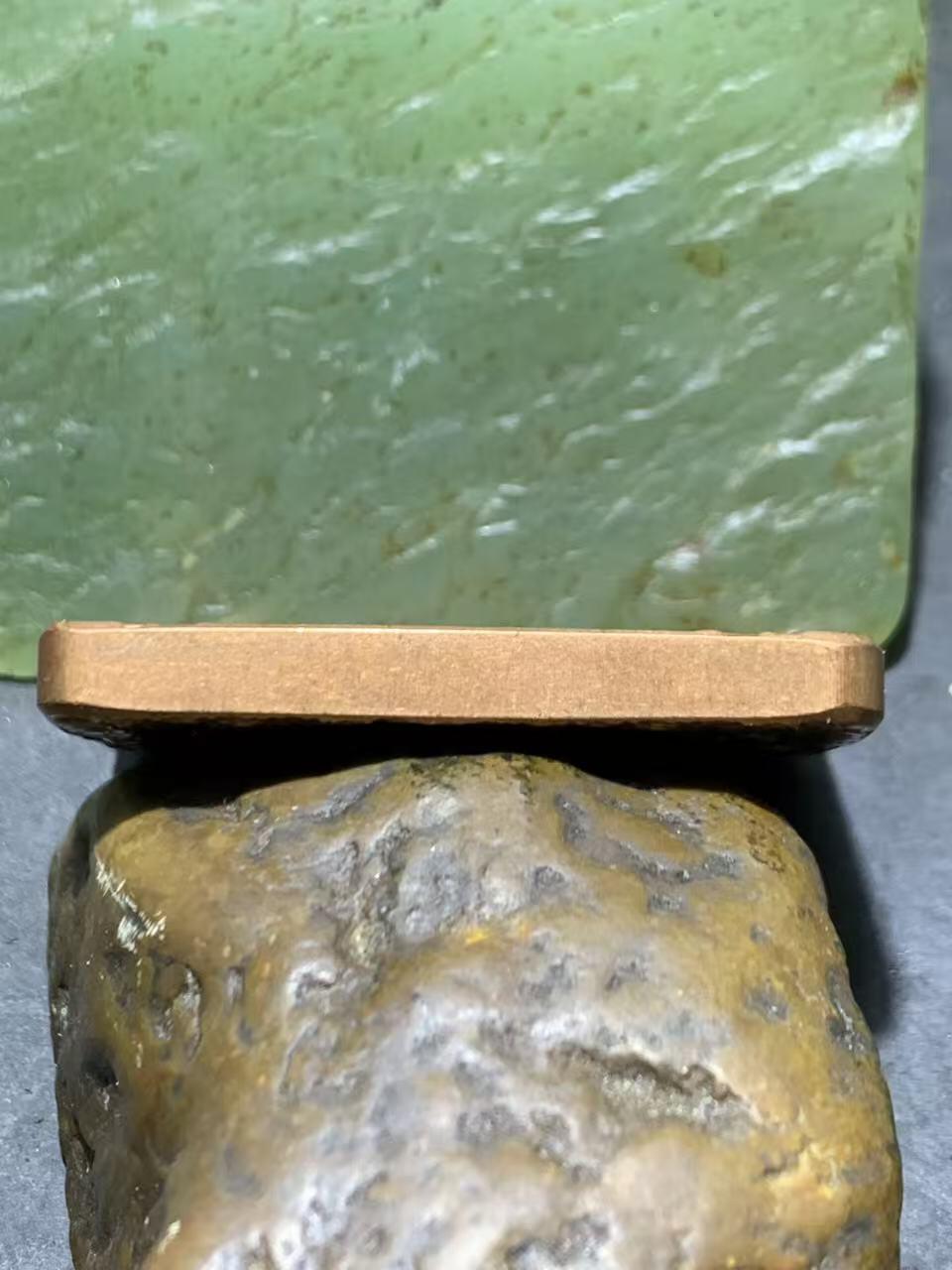 精美紫铜象神护身牌一个，