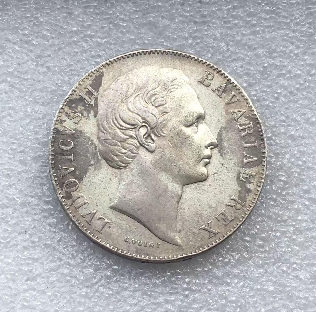 世界钱币专场拍卖 每周二开拍