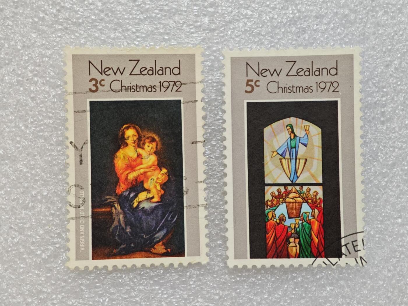  【淘币小摊】限时拍第八百九十一拍  外国老邮票 印花税票 火花纸品场    每周一统一发货 新西兰1972年宗教题材邮票2枚