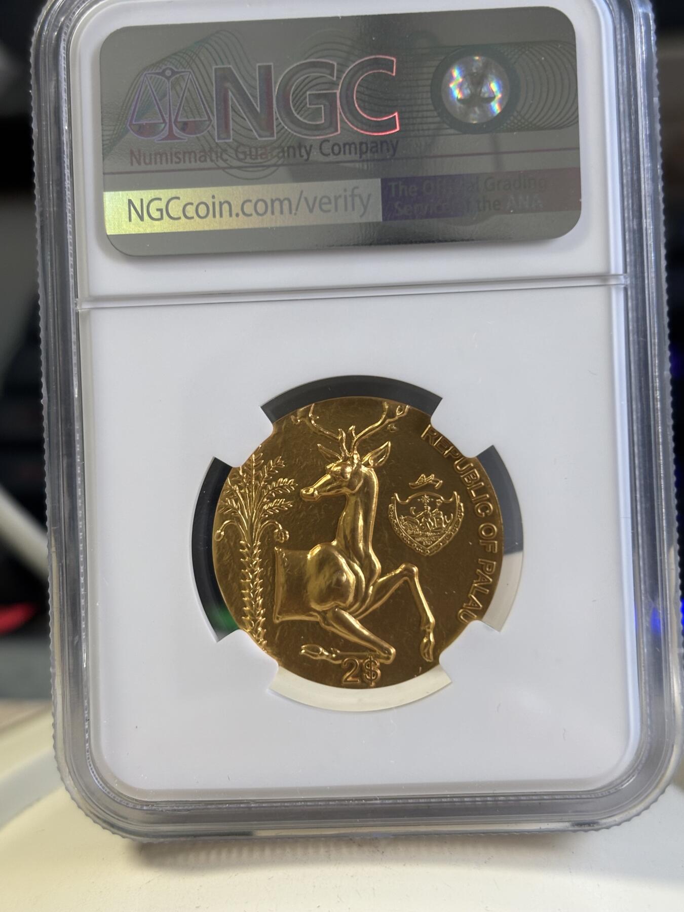 第197期拍卖 帕劳2022年复刻古希腊蜜蜂和雄鹿银币NGC-MS70首期无盒证书，15克，999银镀金，发行500枚