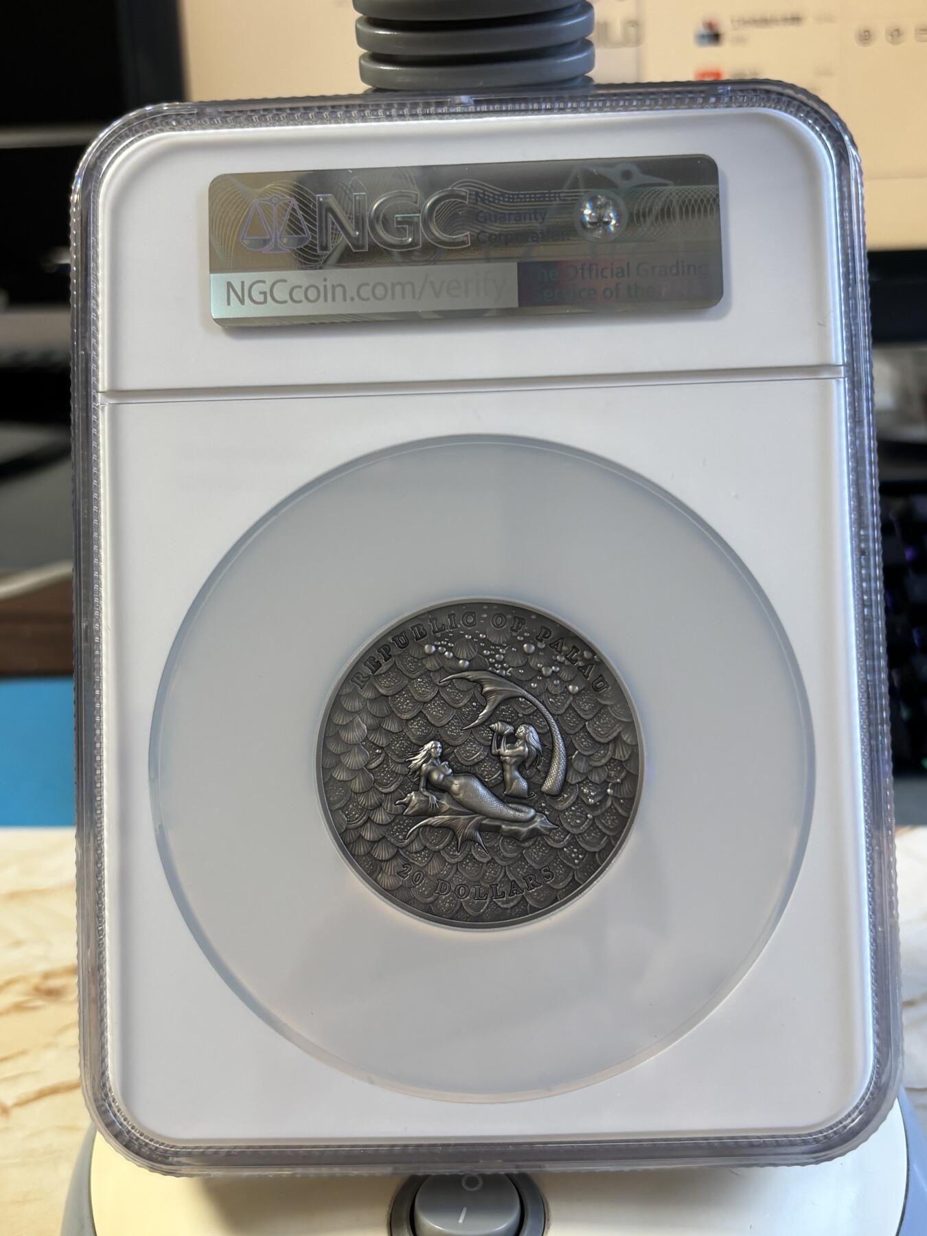 第197期拍卖 帕劳2024年水下幻想美人鱼3盎司银币NGC-MS70分首无盒证书，3盎司，发行777枚