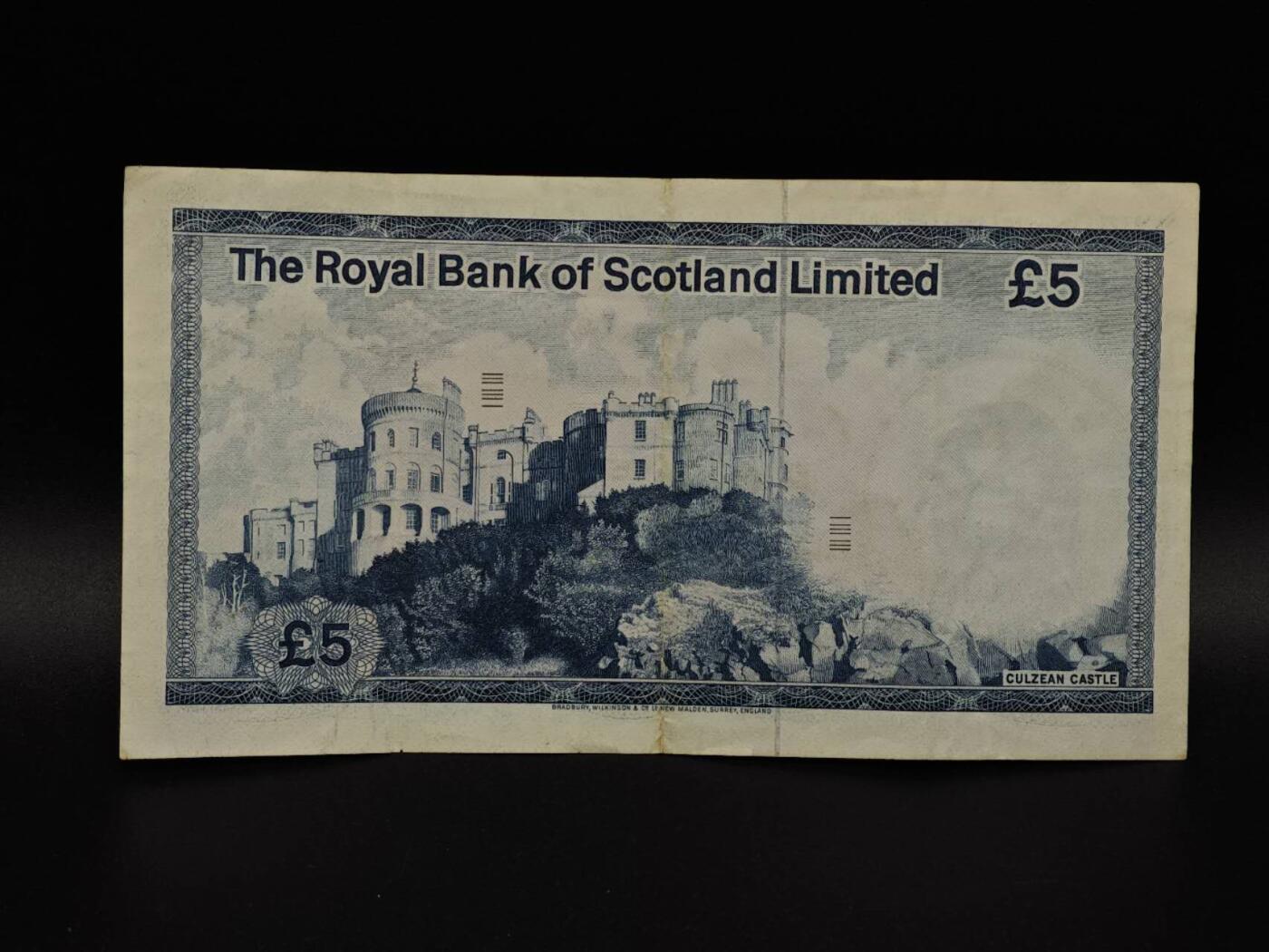  【淘币小摊】限时拍第八百九十拍   纸币场    每周一统一发货 英国苏格兰皇家银行5镑纸币【有折】