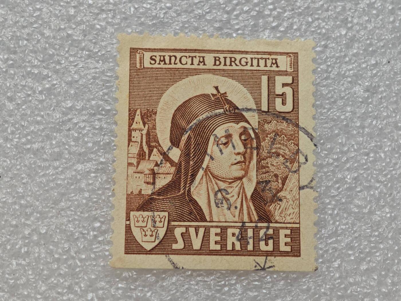  【淘币小摊】限时拍第八百九十一拍  外国老邮票 印花税票 火花纸品场    每周一统一发货 瑞典1941年修女邮票