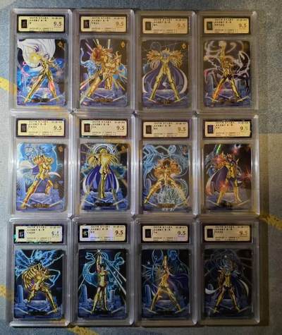 秋原瞳的小店第四十期——青梅时节雨纷纷，牧童遥指杏花村 - 卡游圣斗士第一弹，黄金圣斗士UR一套，保粹评级卡，已绝版，12宫黄金圣斗士一套经典，把玩看画非常不错