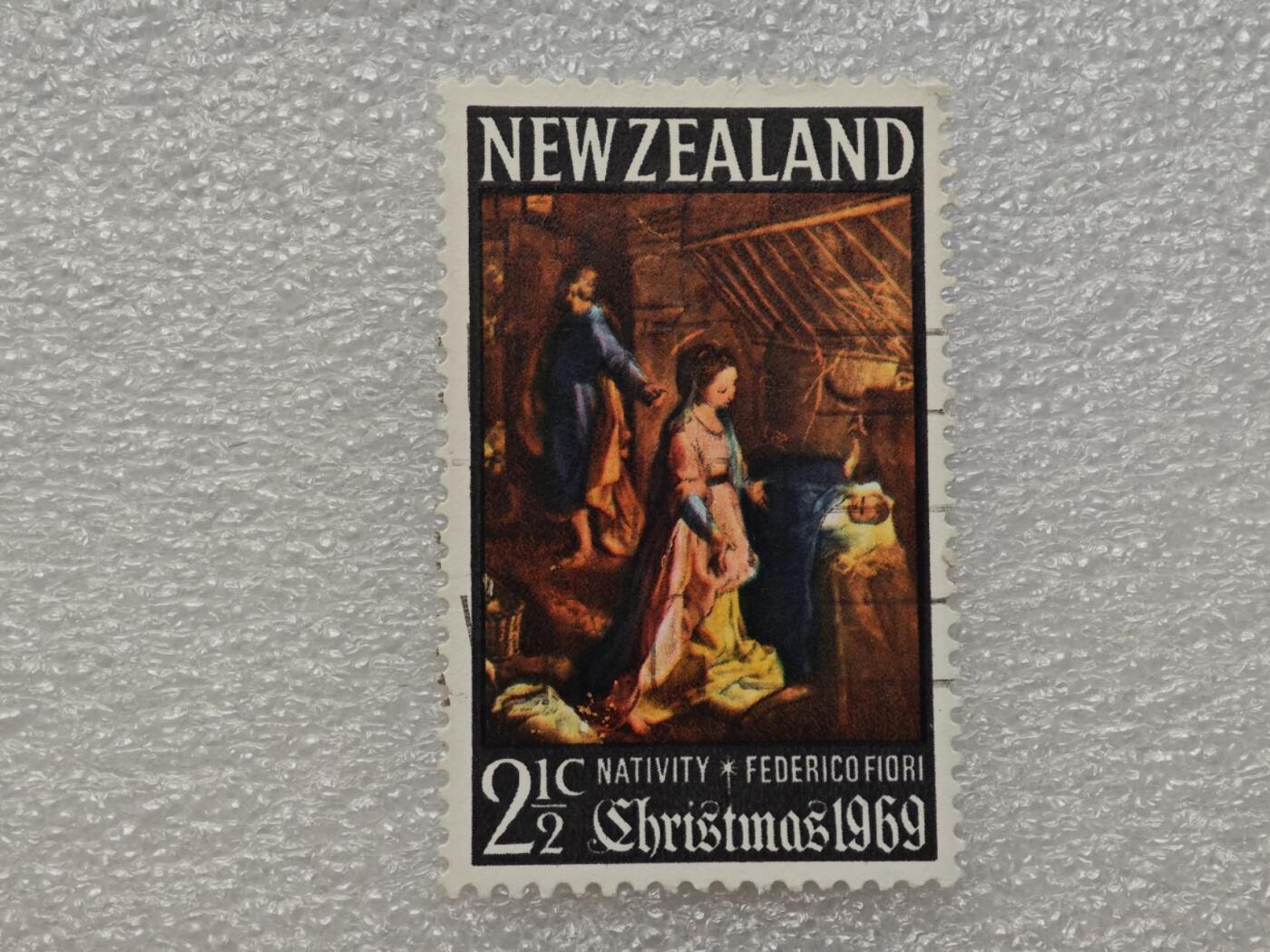  【淘币小摊】限时拍第八百九十一拍  外国老邮票 印花税票 火花纸品场    每周一统一发货 新西兰1969年宗教题材邮票全新未使用