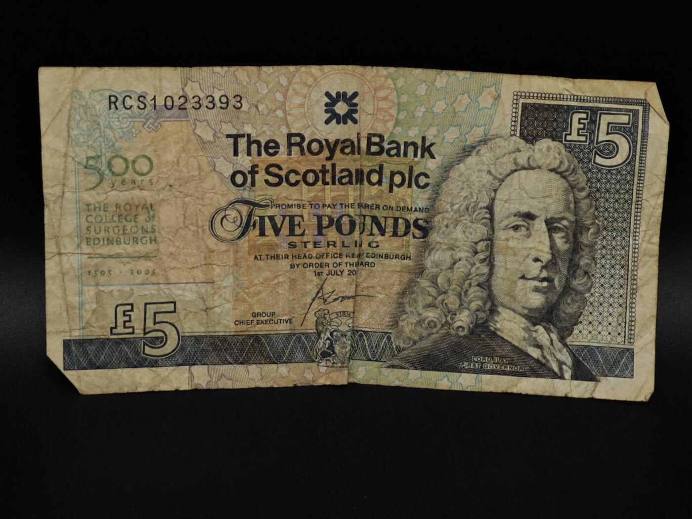  【淘币小摊】限时拍第八百九十拍   纸币场    每周一统一发货 英国苏格兰皇家银行5镑纸币【有折】