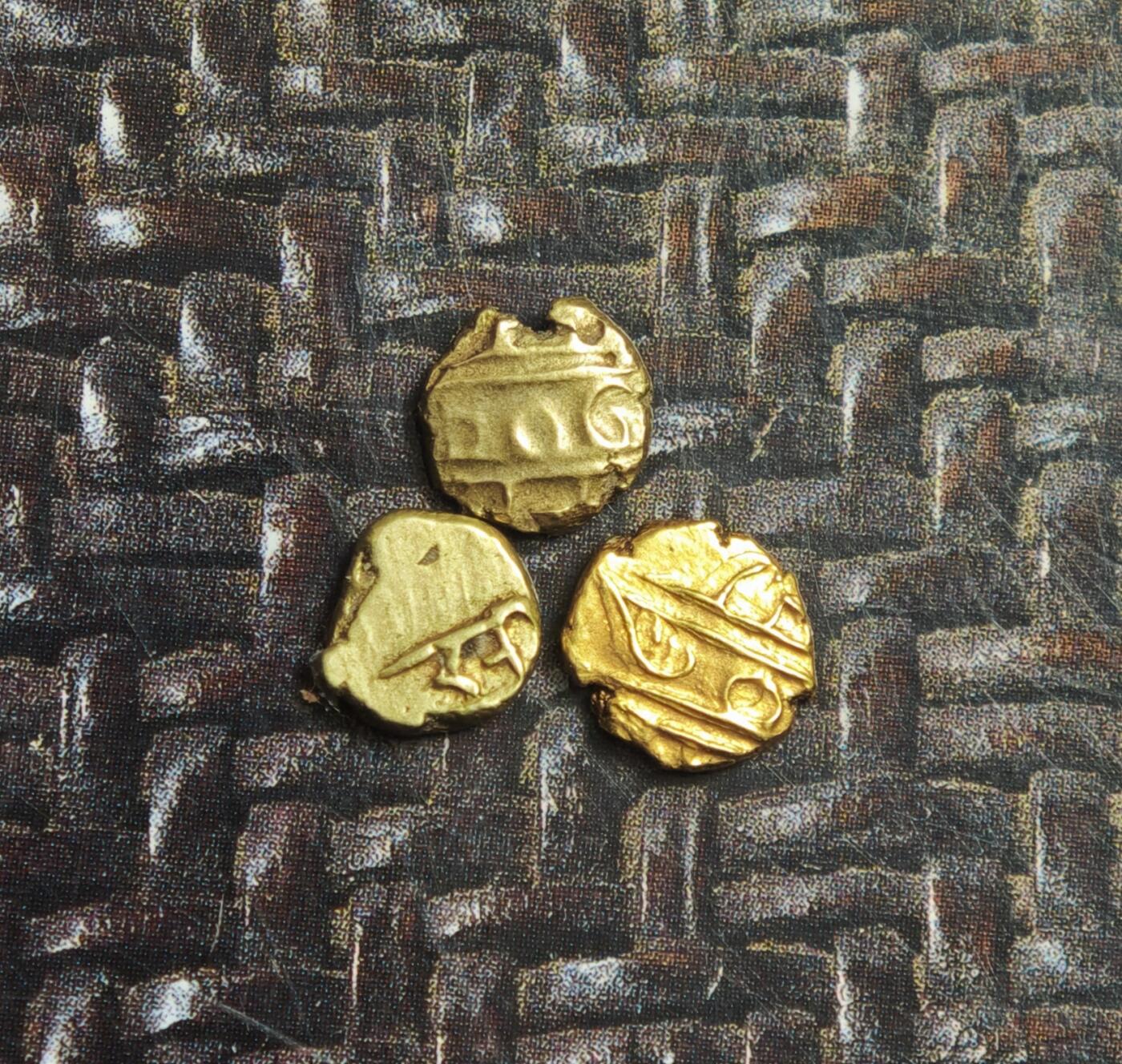 2026年4月捡漏拍 印度法兰金币一组3枚 每枚0.3-0.4克