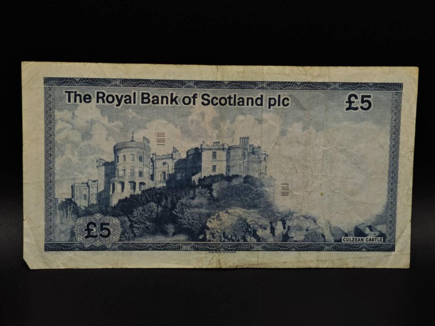  【淘币小摊】限时拍第八百九十拍   纸币场    每周一统一发货 英国苏格兰皇家银行5镑纸币【有折】