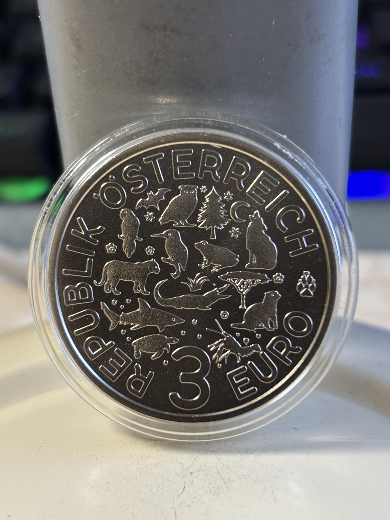 第196期拍卖 奥地利2019年夜光动物系列海龟彩色纪念币