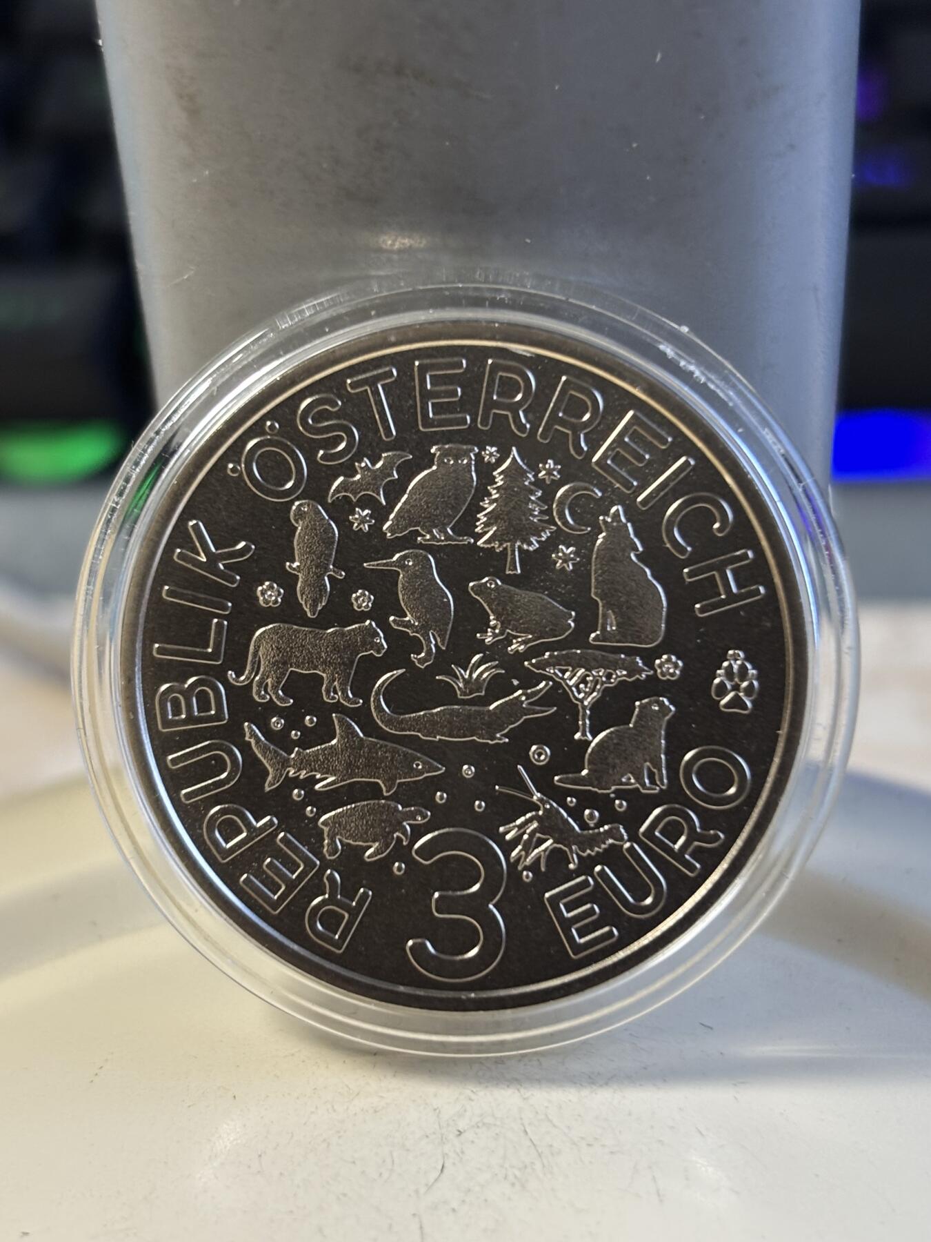 第196期拍卖 奥地利2019年夜光动物系列海龟彩色纪念币