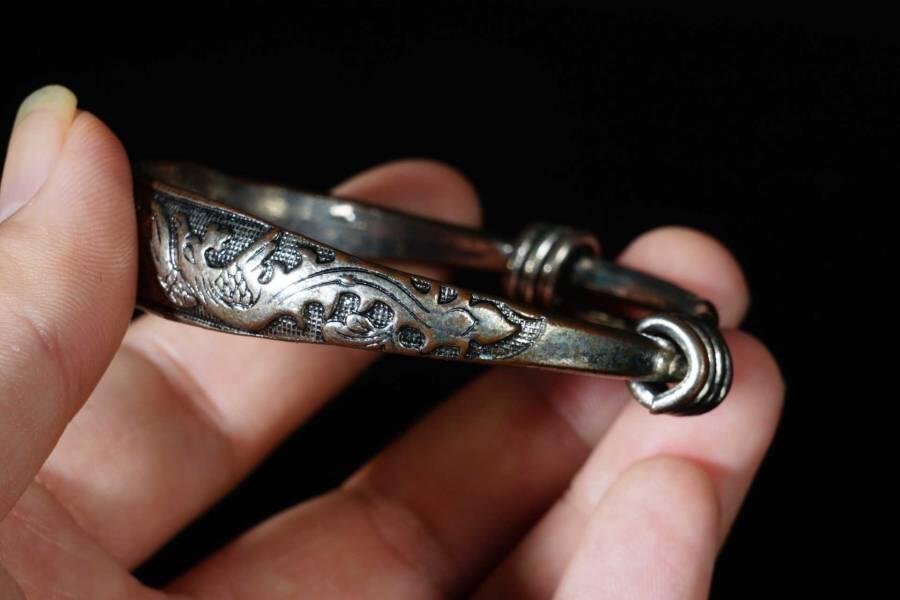 上海都达杂项专场七十二【全场包邮】 镀银刻龙凤吉祥活口手镯67-188