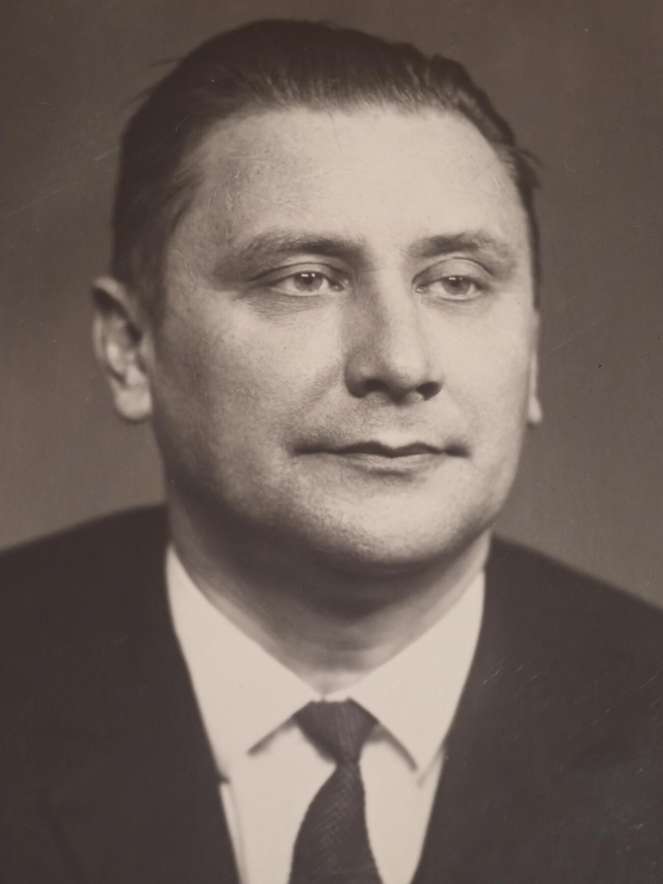 橙子收藏第七期 苏联卫国战争海军上校西服正装肖像银盐老照片 原品