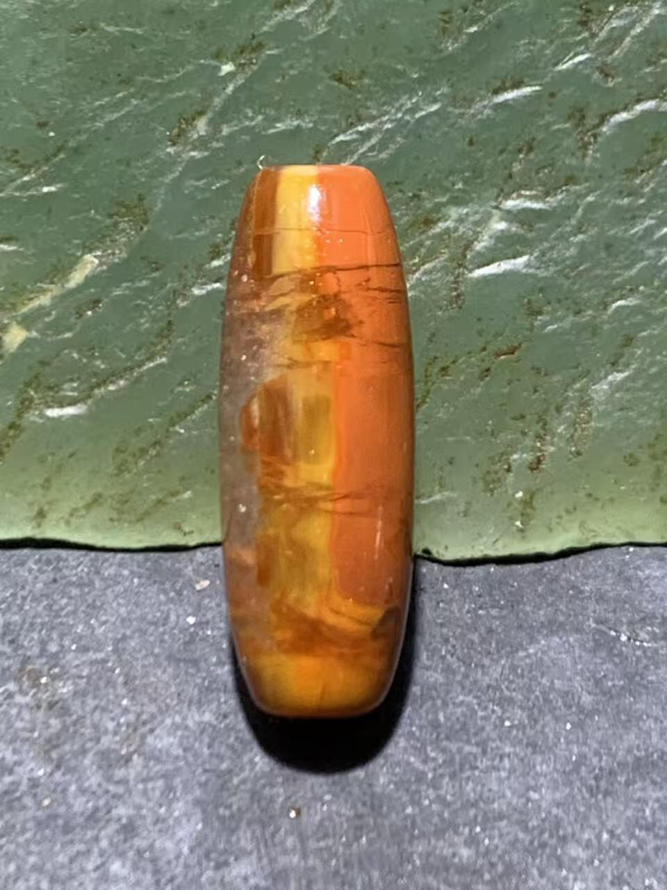 冰飘战国红玛瑙通货桶珠一颗！