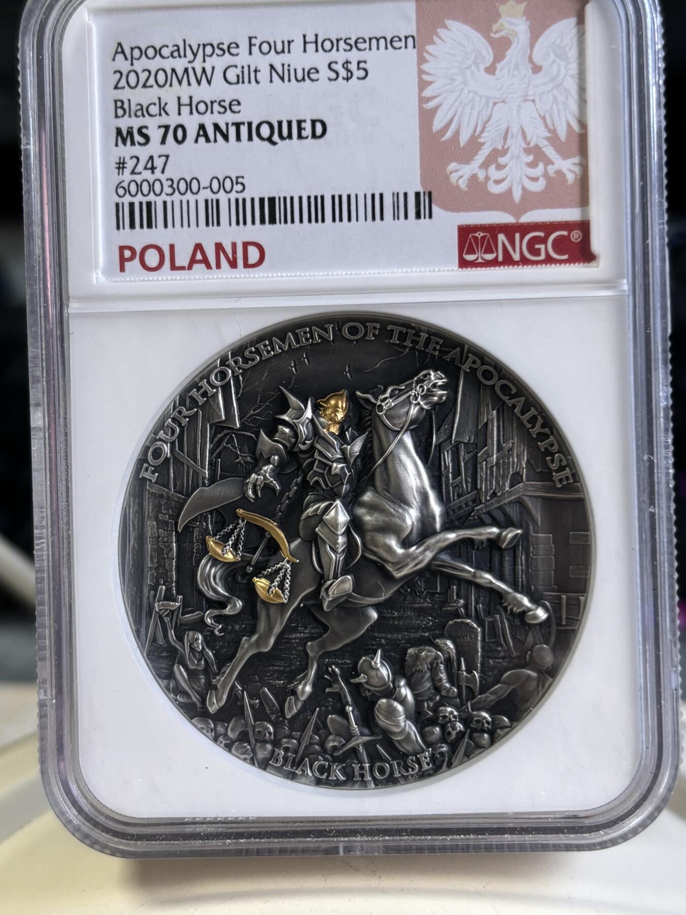 第197期拍卖 纽埃2020年天启黑马骑士镀金纪念银币NGC-MS70特殊标无盒证书，999银，发行500枚