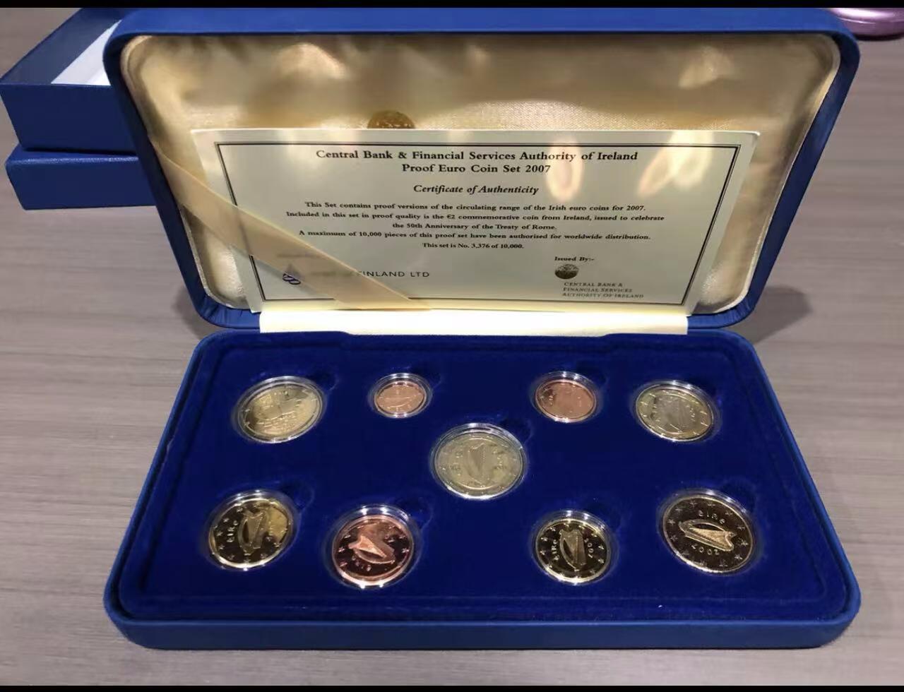 《外钞收藏家》第六百二十四期（精品场）（长期征集拍品、欢迎藏友们联系合作） 【精制proof】欧元精制套币 爱尔兰 2007年 内含一枚2欧元精制纪念币 发行量2000 超稀少的2欧元纪念币