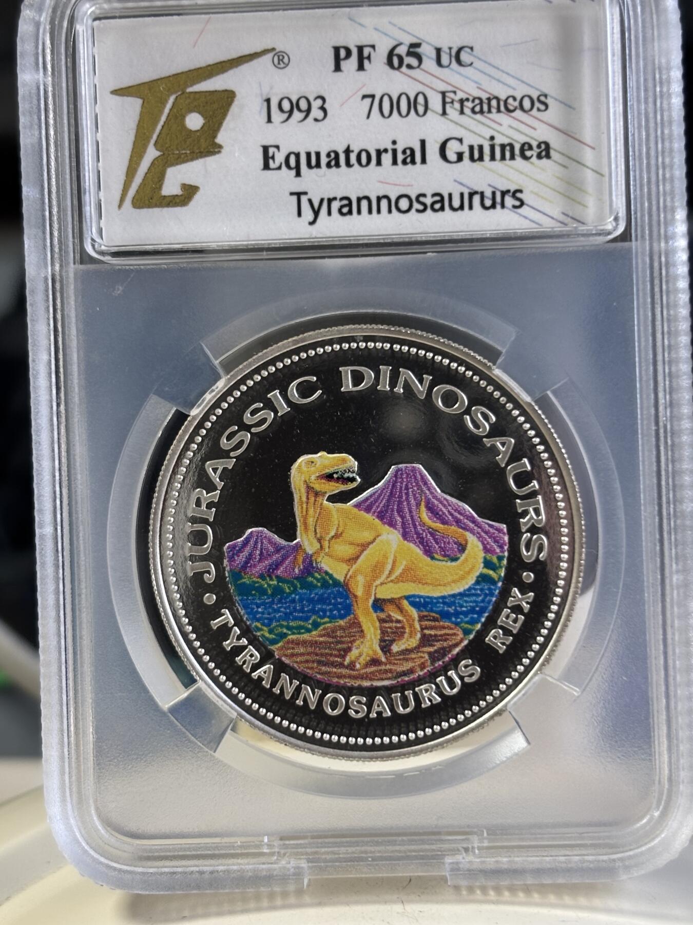 第197期拍卖 赤道几内亚1993年霸王龙彩色纪念银币TQ-PF65,999银，20克